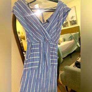 Universal thread blue linen midi dress